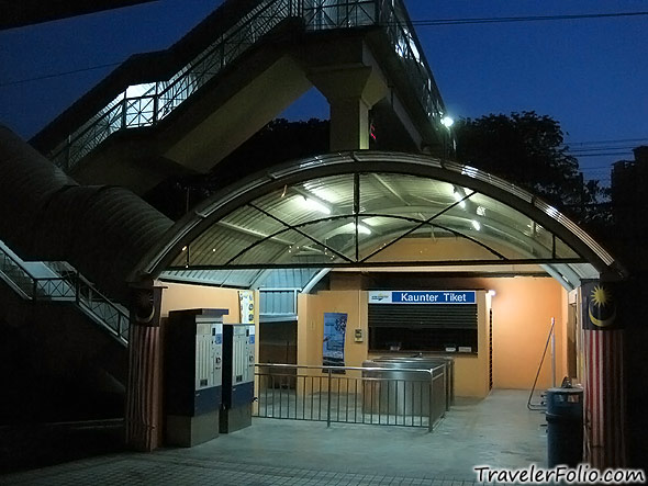 kuala-lumpur-malaysia-ktm-train-station