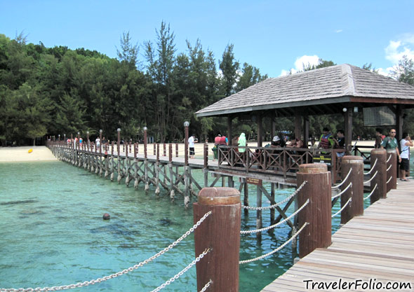 pulau-manukan-dock