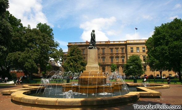 tasmania travel & information centre elizabeth street