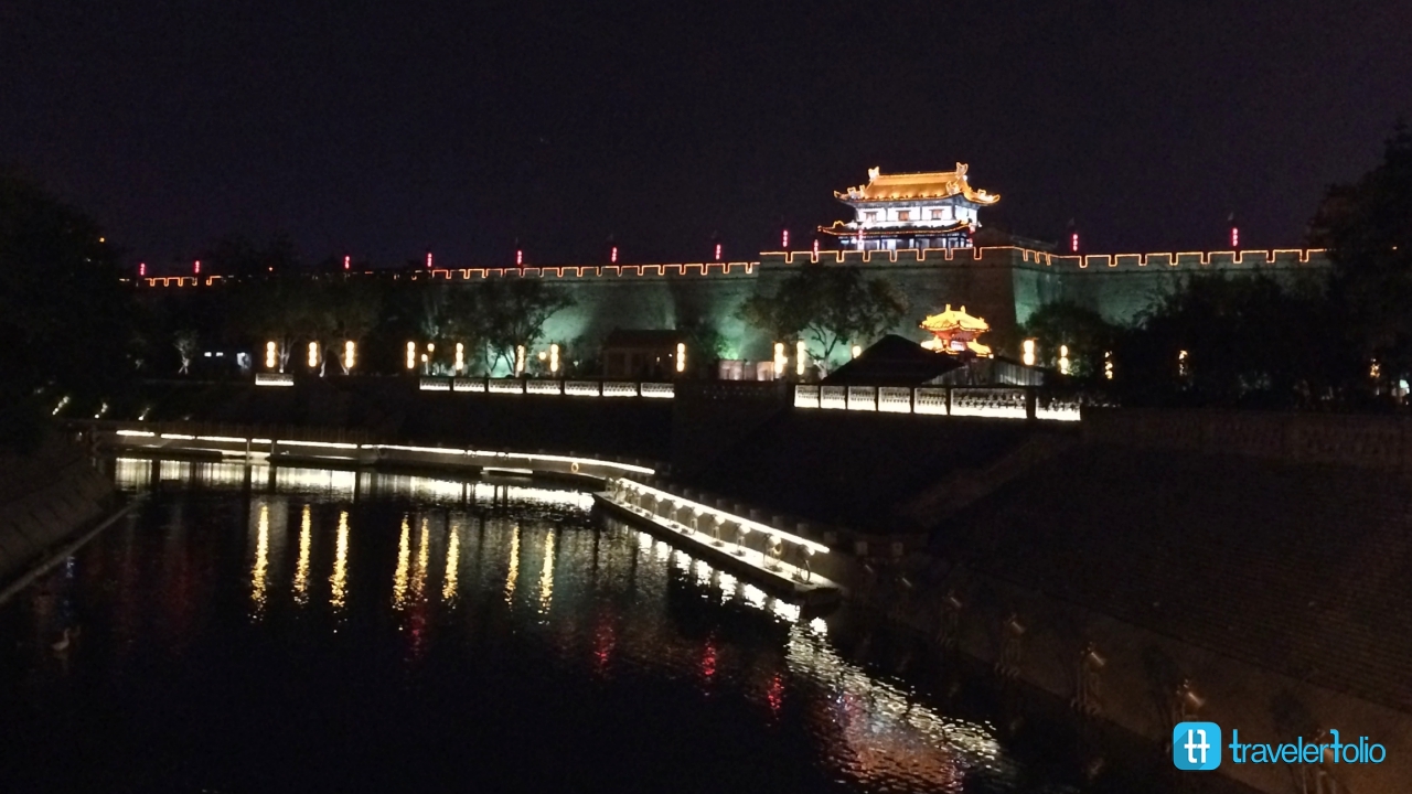 xian-night-city-wall