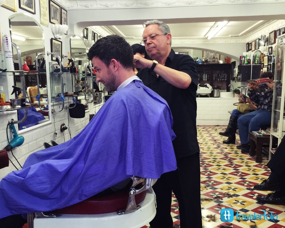 spanish-barber-shop