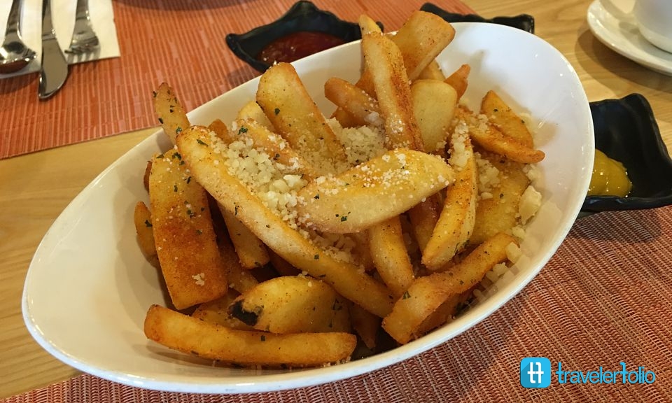 truffle-fries-caprilicious