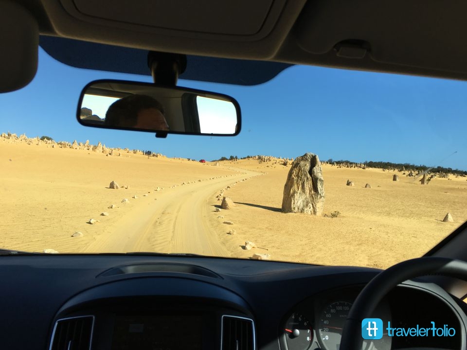 pinnacles-desert-drive