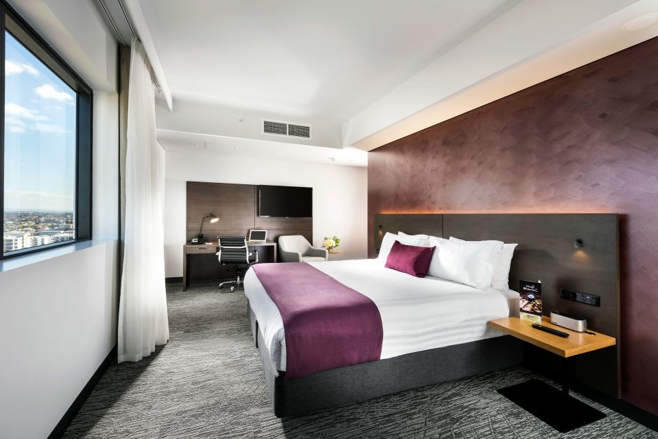 sage-hotel-deluxe-room