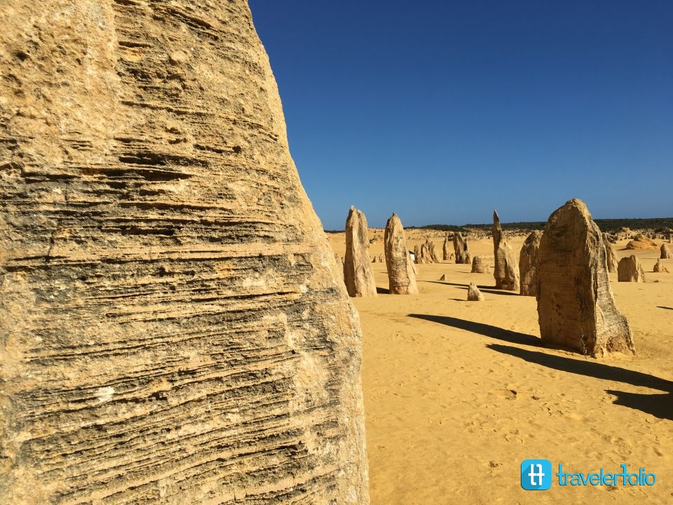 texture-pinnacles-desert