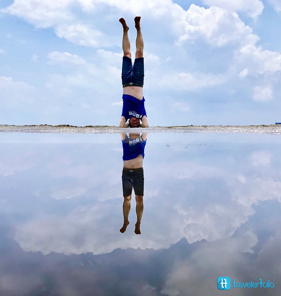 yoga pose at sky mirror